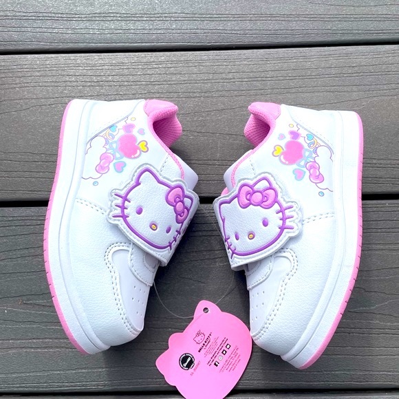 Hello Kitty White Velcro Kids Toddlers Sneakers Shoes Size 6, 7, 8, 12 - Picture 2 of 8
